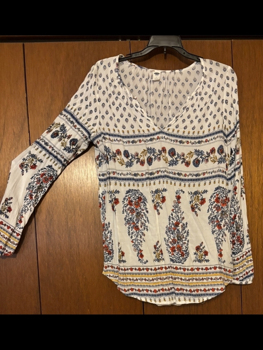 Old Navy White Floral Print V-Neck Boho Blouse